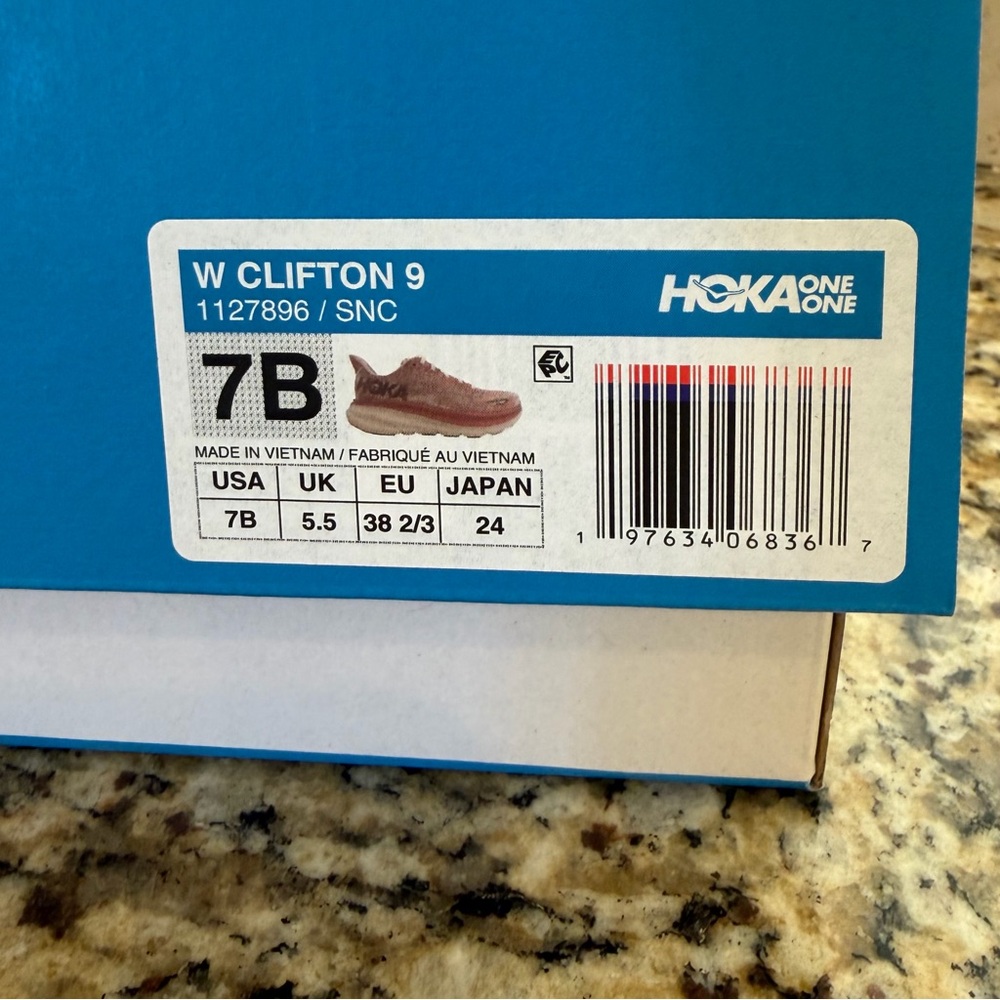Hoka Clifton 9 Running Shoe - Picture 11 of 11